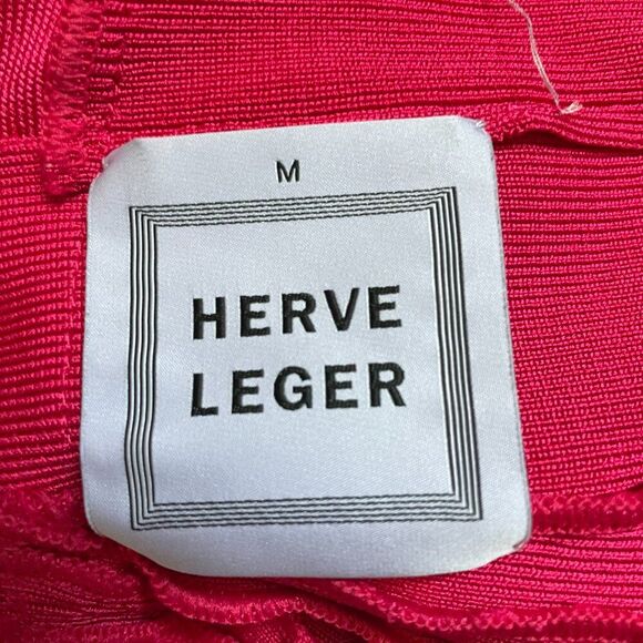 Herve Leger Magenta Bandage Dress Size Medium ASO Kim Kardashian Madame Tussauds - Picture 9 of 11